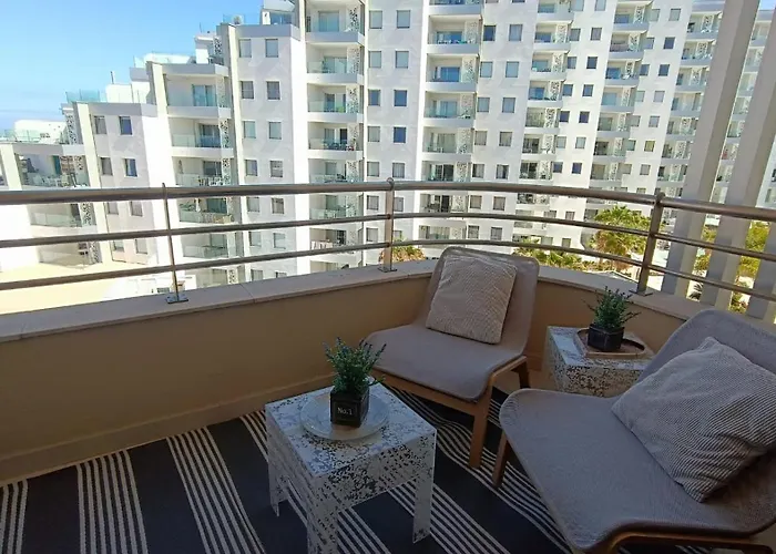 In Playa Paraiso Tenerife * Адехе