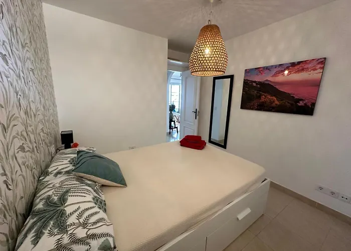 In Playa Paraiso Tenerife Апартаменты