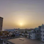 Апартаменти In Playa Paraiso Tenerife *