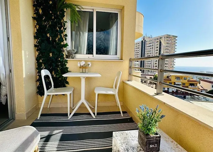 In Playa Paraiso Tenerife Apartment *