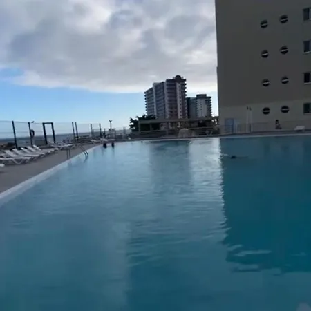 In Playa Paraiso Tenerife * Costa Adeje (Tenerife)